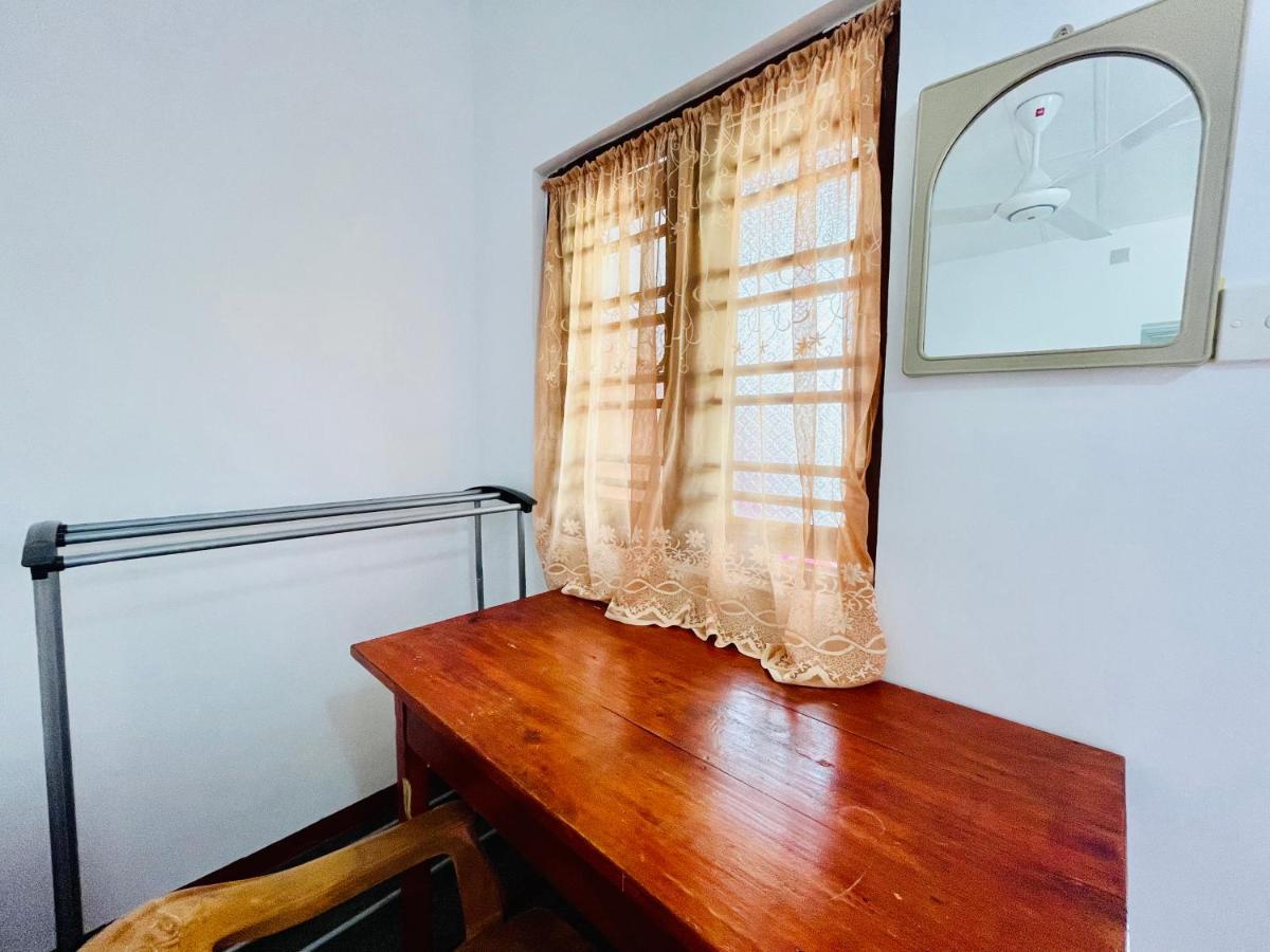 Nethusali Guest House Hikkaduwa Dış mekan fotoğraf